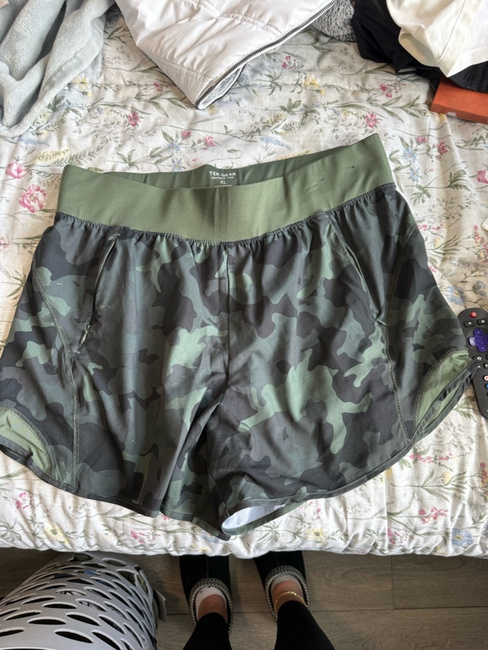 tek gear Women's Olive Green Camo Athletic Shorts